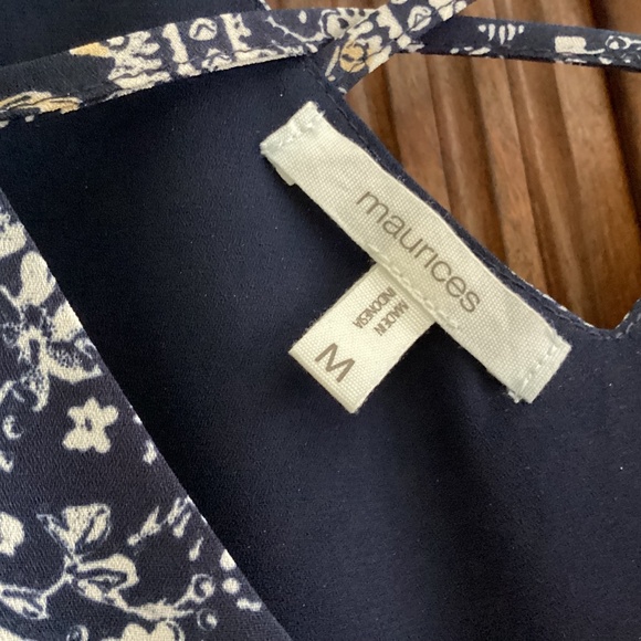 Maurice’s Navy Print Top BNWOT - Picture 3 of 6